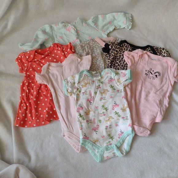 Carters Baby Girl 3M 6M Lot of 7 Body Suits Pajamas Pink Green Dress - Picture 1 of 7